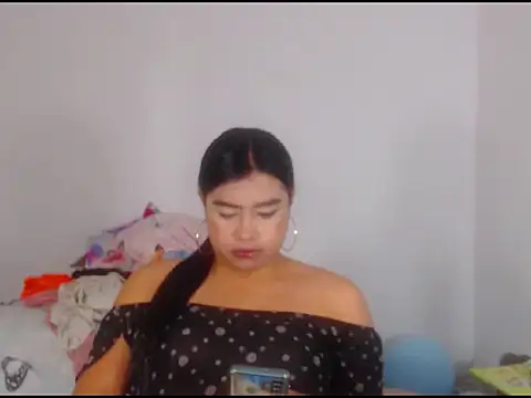 Snapshot of katrinawillff chatting on 24, 3, 2026 katrinawillff online show from 24, 3, 2026