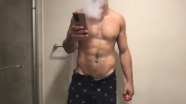 Snapshot of BigGuyMuscle chatting on 11, 11, 2025 BigGuyMuscle online show from 11, 11, 2025