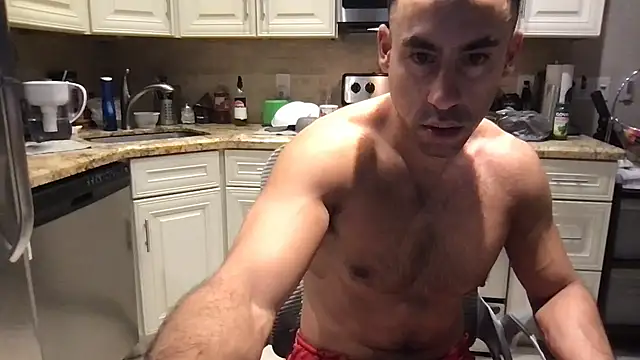 Snapshot of BigGuyMuscle chatting on 24, 11, 2025 BigGuyMuscle online show from 24, 11, 2025