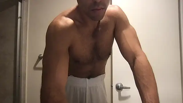 Snapshot of BigGuyMuscle chatting on 1, 12, 2025 BigGuyMuscle online show from 1, 12, 2025