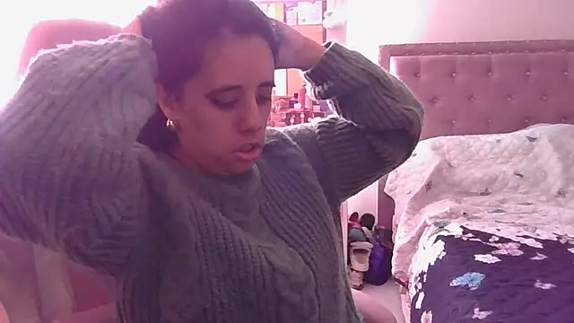 annarose19 online show from 17, 3, 2025