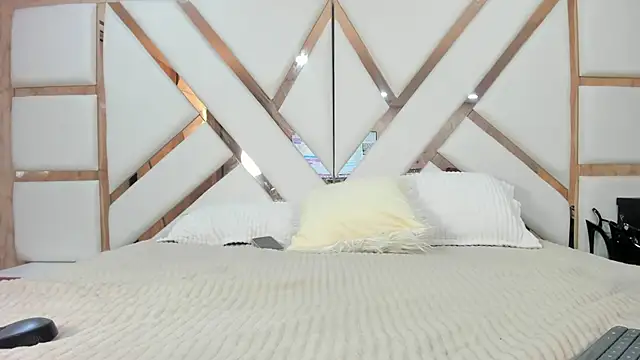 Snapshot of WowAna chatting on 16, 3, 2025 WowAna online show from 16, 3, 2025