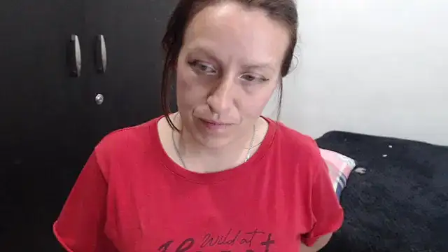 Snapshot of kittykalor09 chatting on 7, 4, 2026 kittykalor09 online show from 7, 4, 2026