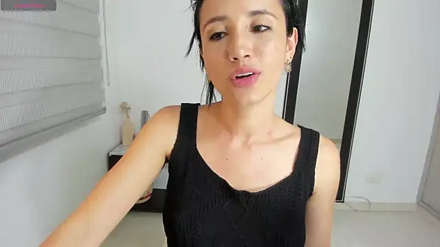  arianna hot22 online show from 9, 10, 2025