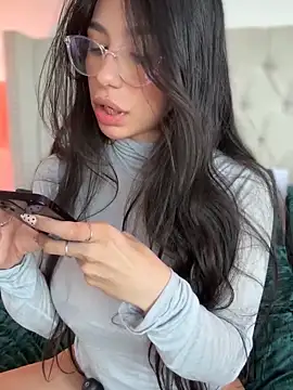 LoveLillyy online show from 14, 1, 2025