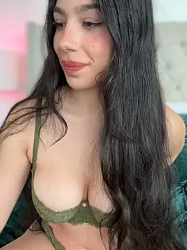 LoveLillyy online show from 17, 3, 2025