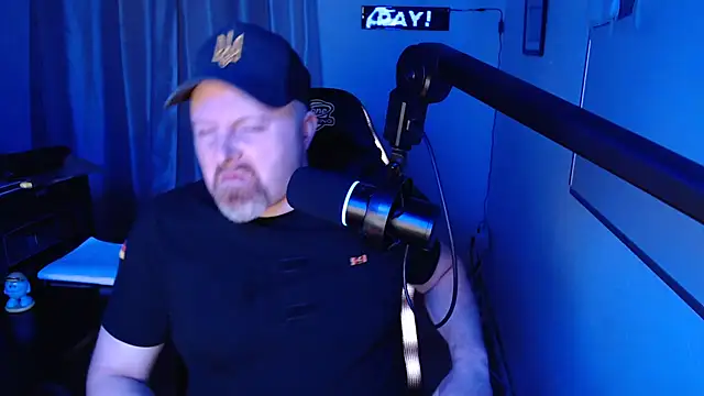 Snapshot of DerPornoPete chatting on 23, 2, 2025 DerPornoPete online show from 23, 2, 2025