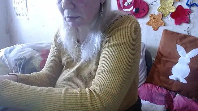 QueenLana online show from 15, 1, 2025