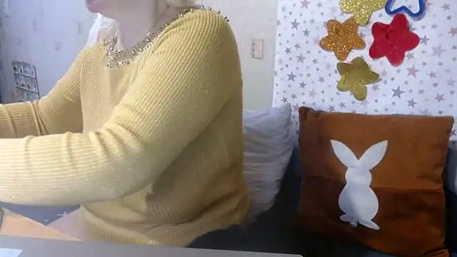 QueenLana online show from 27, 10, 2025