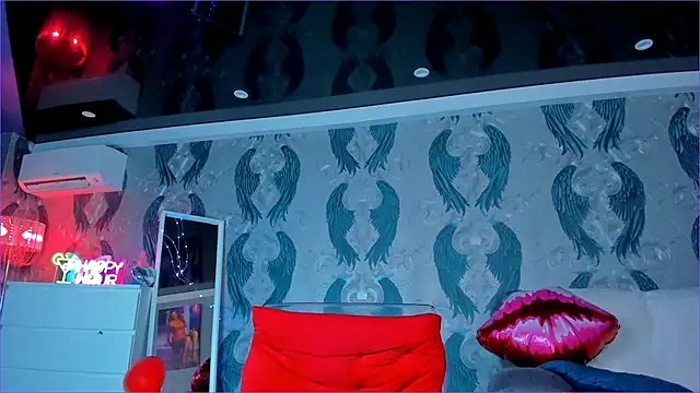 Snapshot of anneswhite chatting on 19, 2, 2025 anneswhite online show from 19, 2, 2025