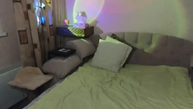 Snapshot of Vivian_Davis chatting on 2, 2, 2026 Vivian Davis online show from 2, 2, 2026