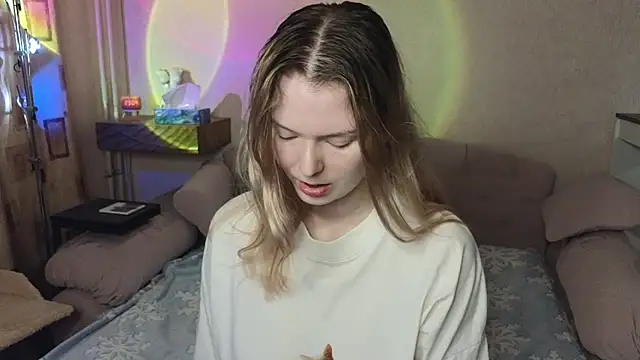 Snapshot of Vivian_Davis chatting on 13, 2, 2026 Vivian Davis online show from 13, 2, 2026