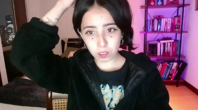 babyluna 8 8 online show from 26, 2, 2025