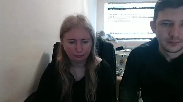 PeterAndJen online show from 5, 4, 2026