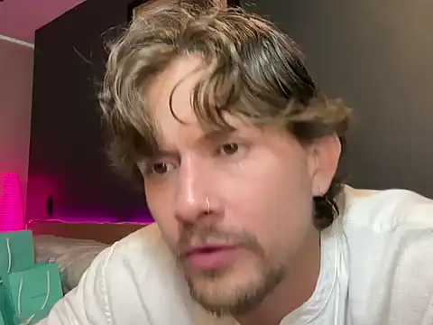 mcklister kinky feets online show from 20, 2, 2026