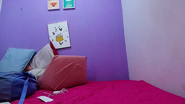 timkerbell  online show from 8, 2, 2025