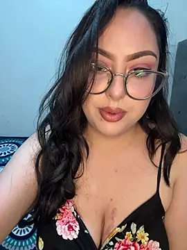 Snapshot of MileyGia chatting on 13, 2, 2026 MileyGia online show from 13, 2, 2026