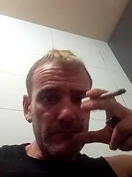 Snapshot of raulacab chatting on 16, 4, 2026 raulacab online show from 16, 4, 2026