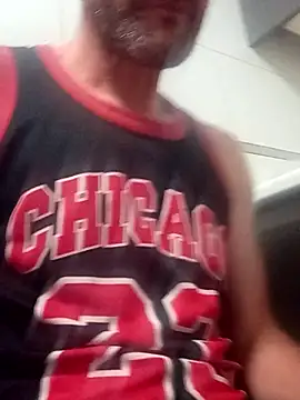Snapshot of raulacab chatting on 9, 5, 2026 raulacab online show from 9, 5, 2026