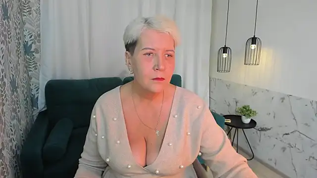 Snapshot of KathySunn chatting on 22, 2, 2026 KathySunn online show from 22, 2, 2026