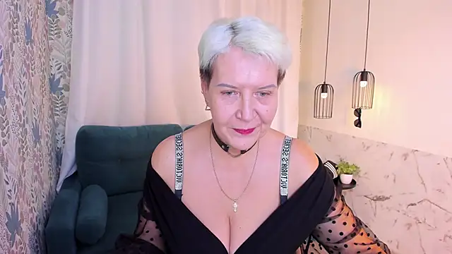 Snapshot of KathySunn chatting on 1, 4, 2026 KathySunn online show from 1, 4, 2026