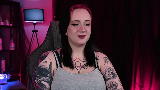 Snapshot of AsheLucker chatting on 1, 4, 2026 AsheLucker online show from 1, 4, 2026