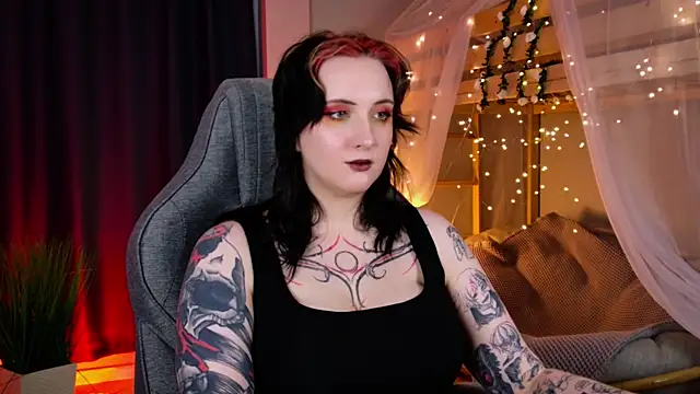 Snapshot of AsheLucker chatting on 13, 4, 2026 AsheLucker online show from 13, 4, 2026