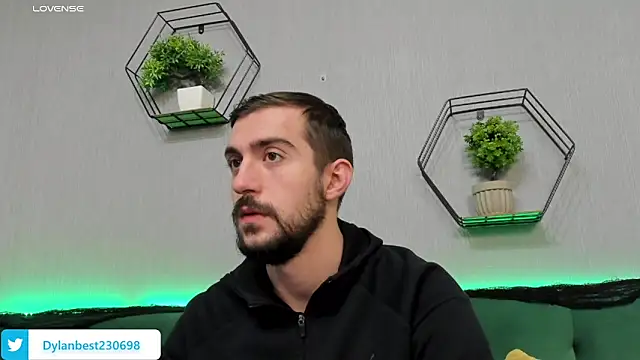 Snapshot of Dylan_Best chatting on 3, 11, 2025 Dylan Best online show from 3, 11, 2025