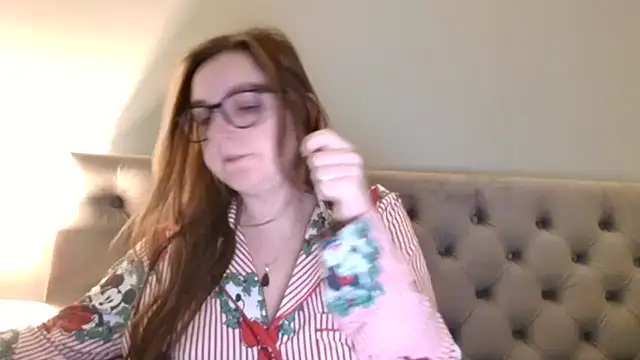 short sweetpea online show from 2, 12, 2025