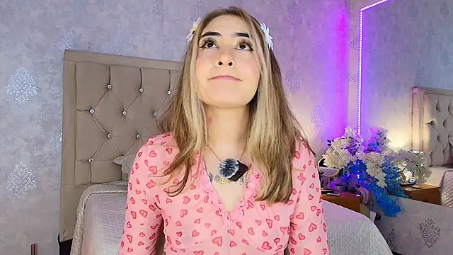 nini love01 online show from 25, 6, 2026