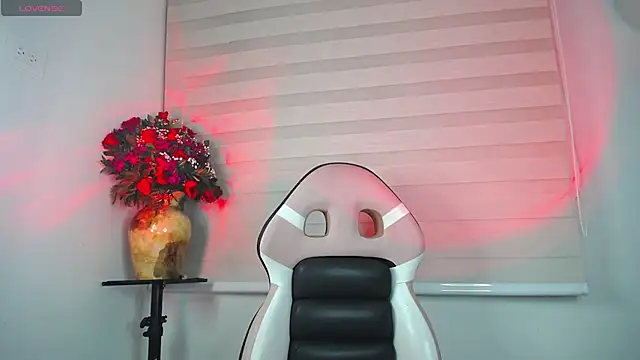 Snapshot of meedussa_20_ chatting on 16, 2, 2026 meedussa 20 online show from 16, 2, 2026