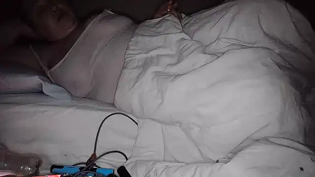 Snapshot of atlwebbie75 chatting on 22, 2, 2026 atlwebbie75 online show from 22, 2, 2026