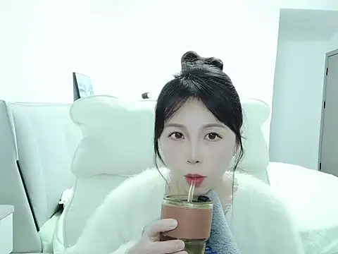 Sunset glow online show from 25, 11, 2025