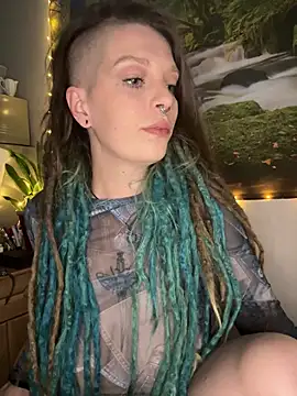 Snapshot of MenaDreadfull chatting on 31, 3, 2026 MenaDreadfull online show from 31, 3, 2026