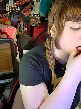 VelvetDiablo online show from 7, 2, 2025