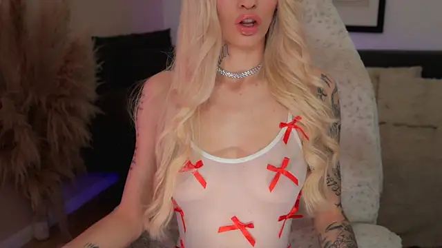 Snapshot of KairaKampen chatting on 17, 3, 2026 KairaKampen online show from 17, 3, 2026