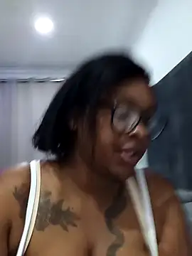 Snapshot of CuteHoney92 chatting on 14, 3, 2026 CuteHoney92 online show from 14, 3, 2026