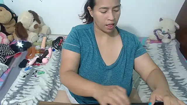 NatalySexxxMilk online show from 2, 1, 2025