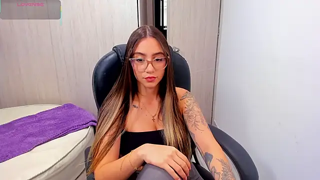 Snapshot of StacyConner chatting on 31, 3, 2026 StacyConner online show from 31, 3, 2026