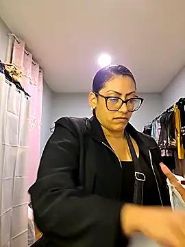 Nikkierosee online show from 16, 2, 2026