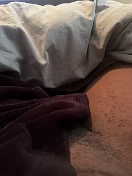 Snapshot of chocolatelongstrokes chatting on 13, 3, 2026 chocolatelongstrokes online show from 13, 3, 2026