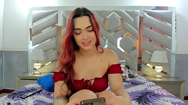 Snapshot of alexandra_fire69x chatting on 15, 11, 2025 alexandra fire69x online show from 15, 11, 2025