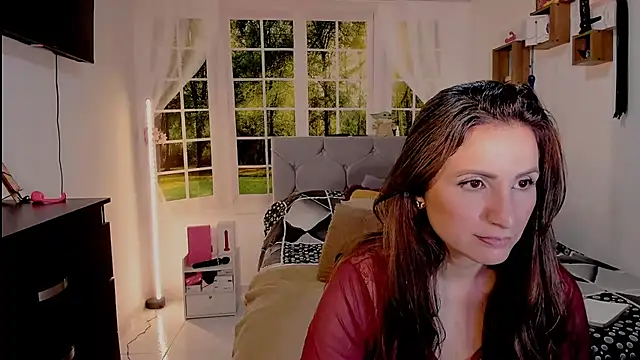 Snapshot of vanessabrown_ chatting on 6, 7, 2026 vanessabrown online show from 6, 7, 2026