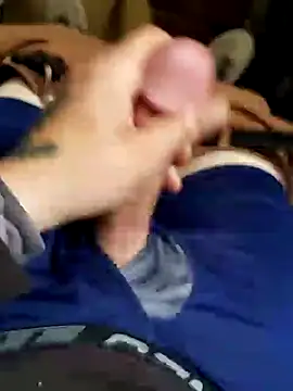 Snapshot of MrDaRkO_420 chatting on 2, 1, 2025 MrDaRkO 420 online show from 2, 1, 2025