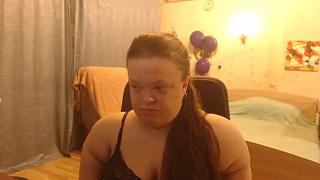 Janiffer MiMi online show from 31, 12, 2024