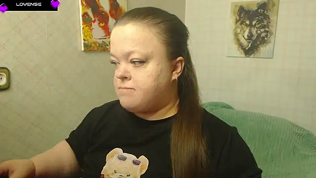 Janiffer MiMi online show from 21, 9, 2025