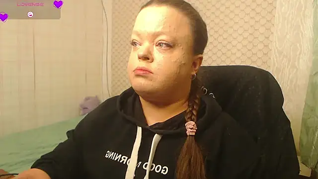 Janiffer MiMi online show from 7, 2, 2026