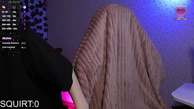 Snapshot of _aleksa_ chatting on 2, 2, 2025 aleksa online show from 2, 2, 2025