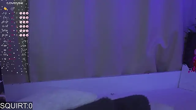 Snapshot of _aleksa_ chatting on 4, 10, 2025 aleksa online show from 4, 10, 2025