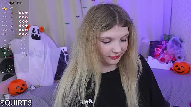 Snapshot of _aleksa_ chatting on 18, 10, 2025 aleksa online show from 18, 10, 2025